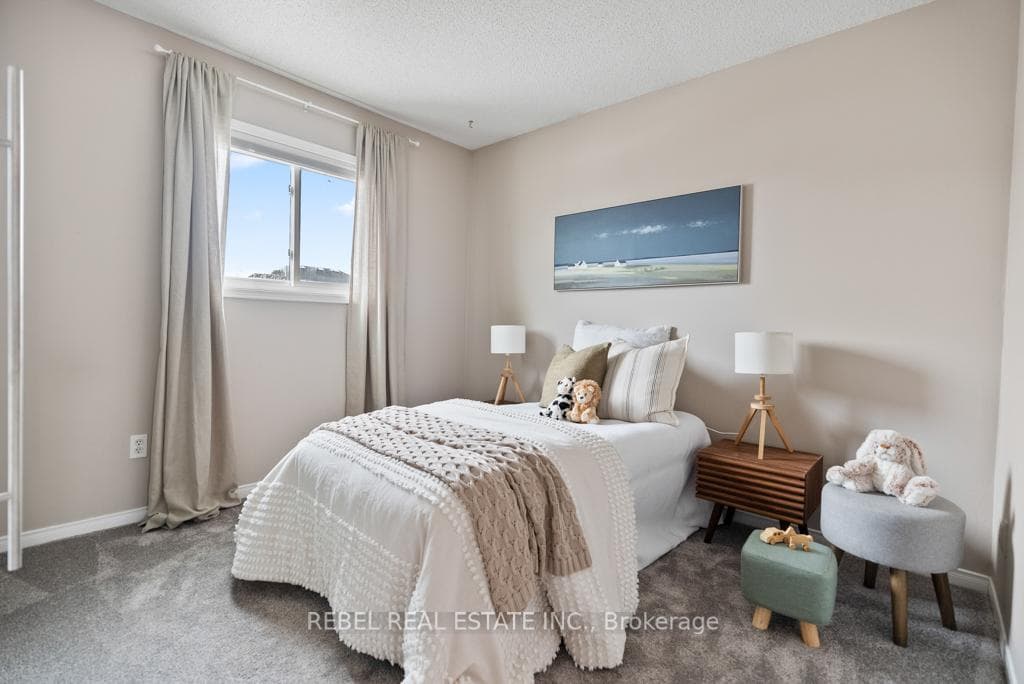 63 Moyse Drive photo 27