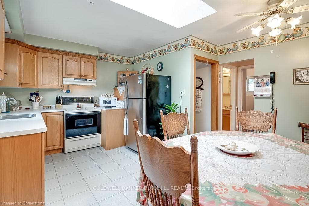 290 Upper Paradise Road photo 10