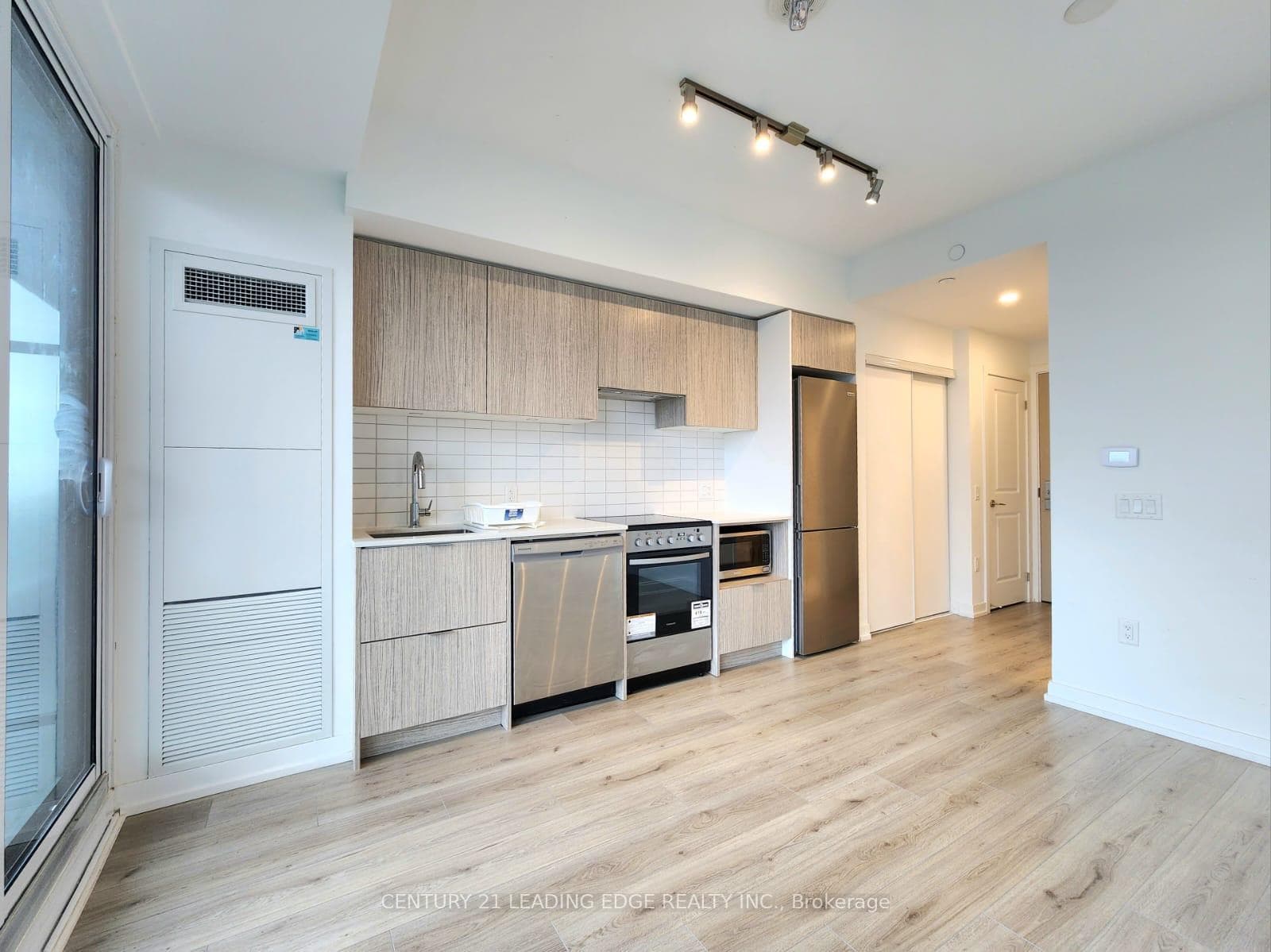 395 Bloor Street Unit 4708 photo 10