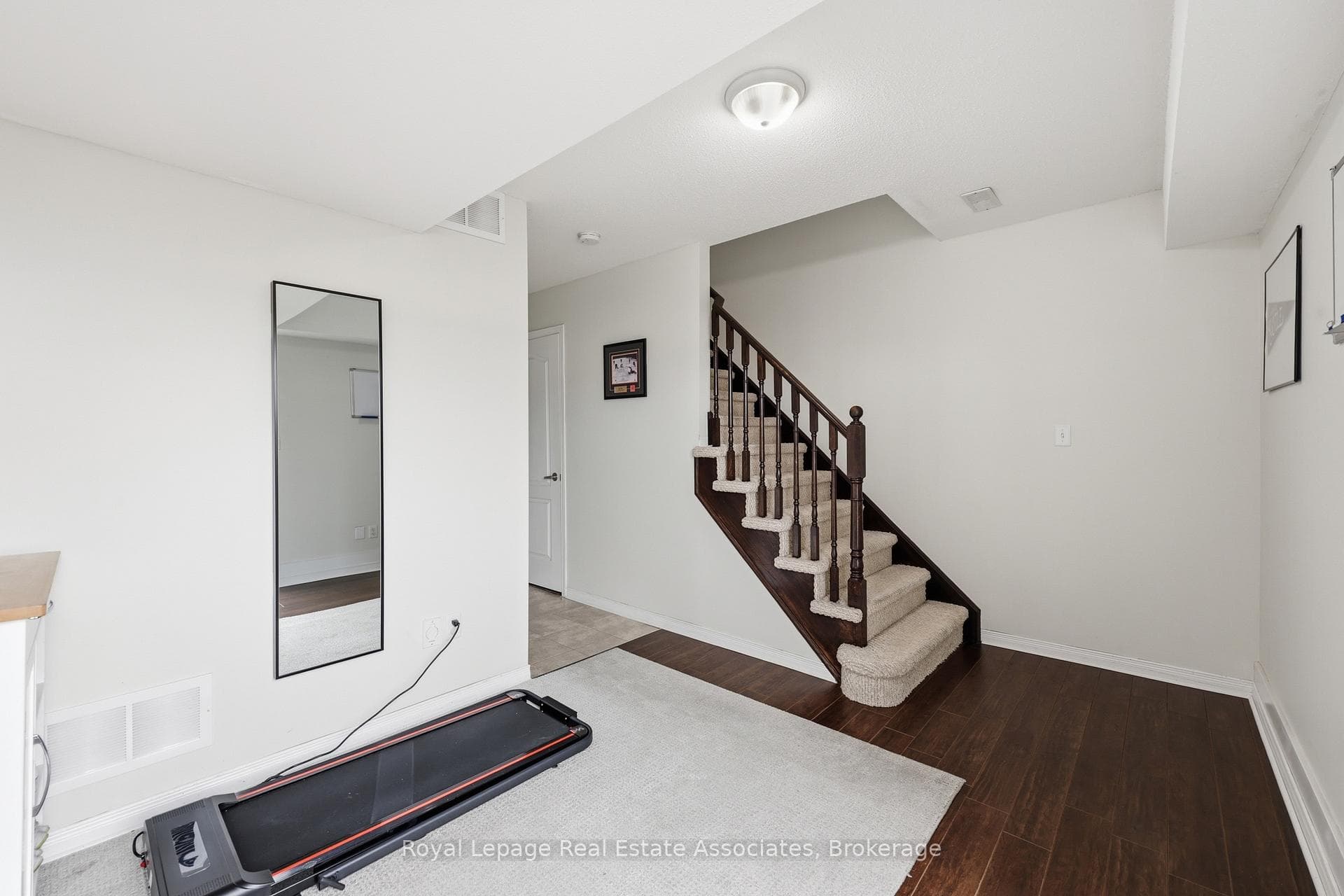 170 Dewitt Road Unit 6 photo 28