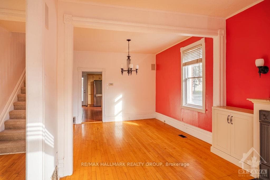 49 MYRAND Avenue photo 7