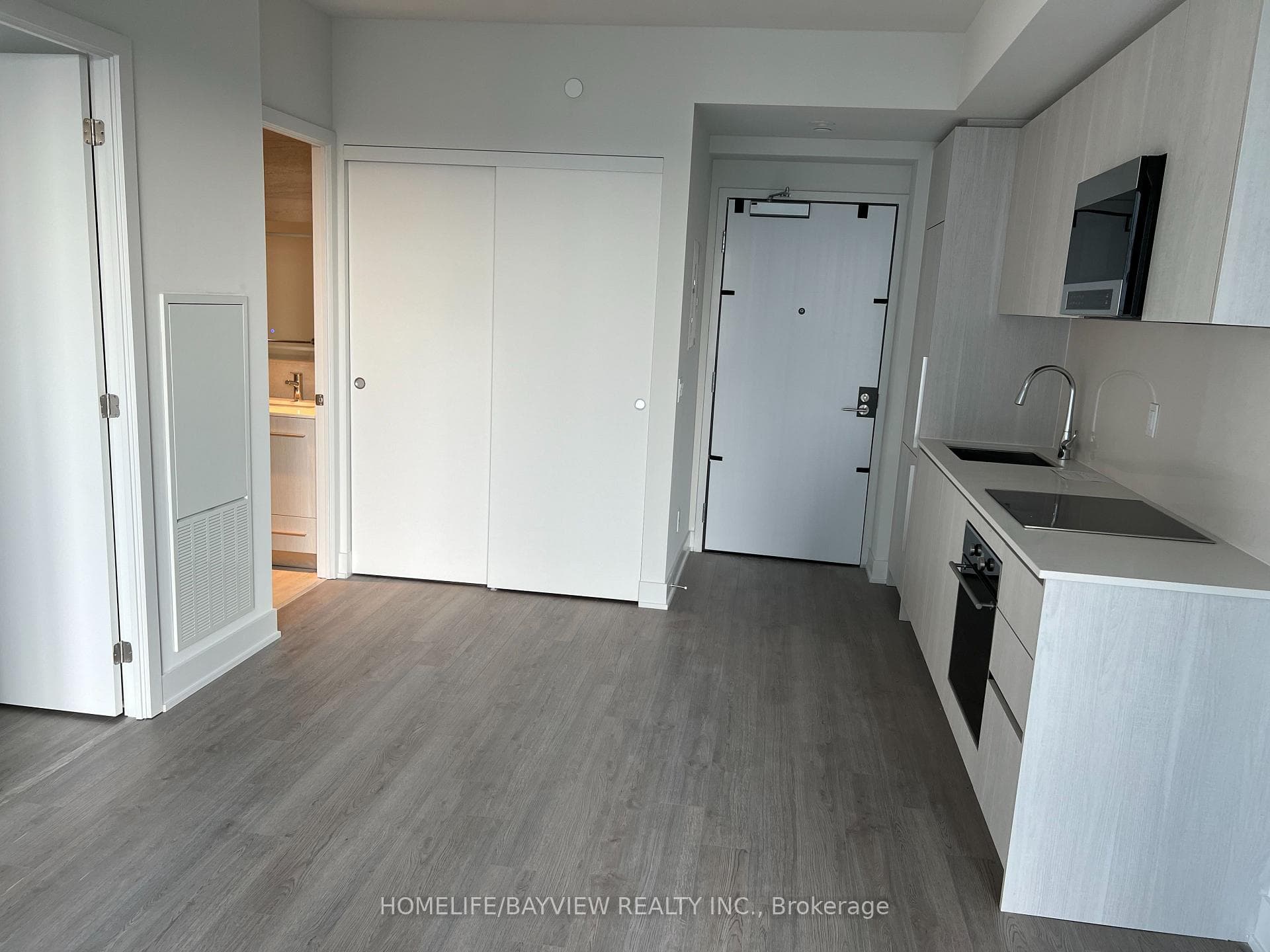 8 Cumberland Street Unit 3301 photo 11