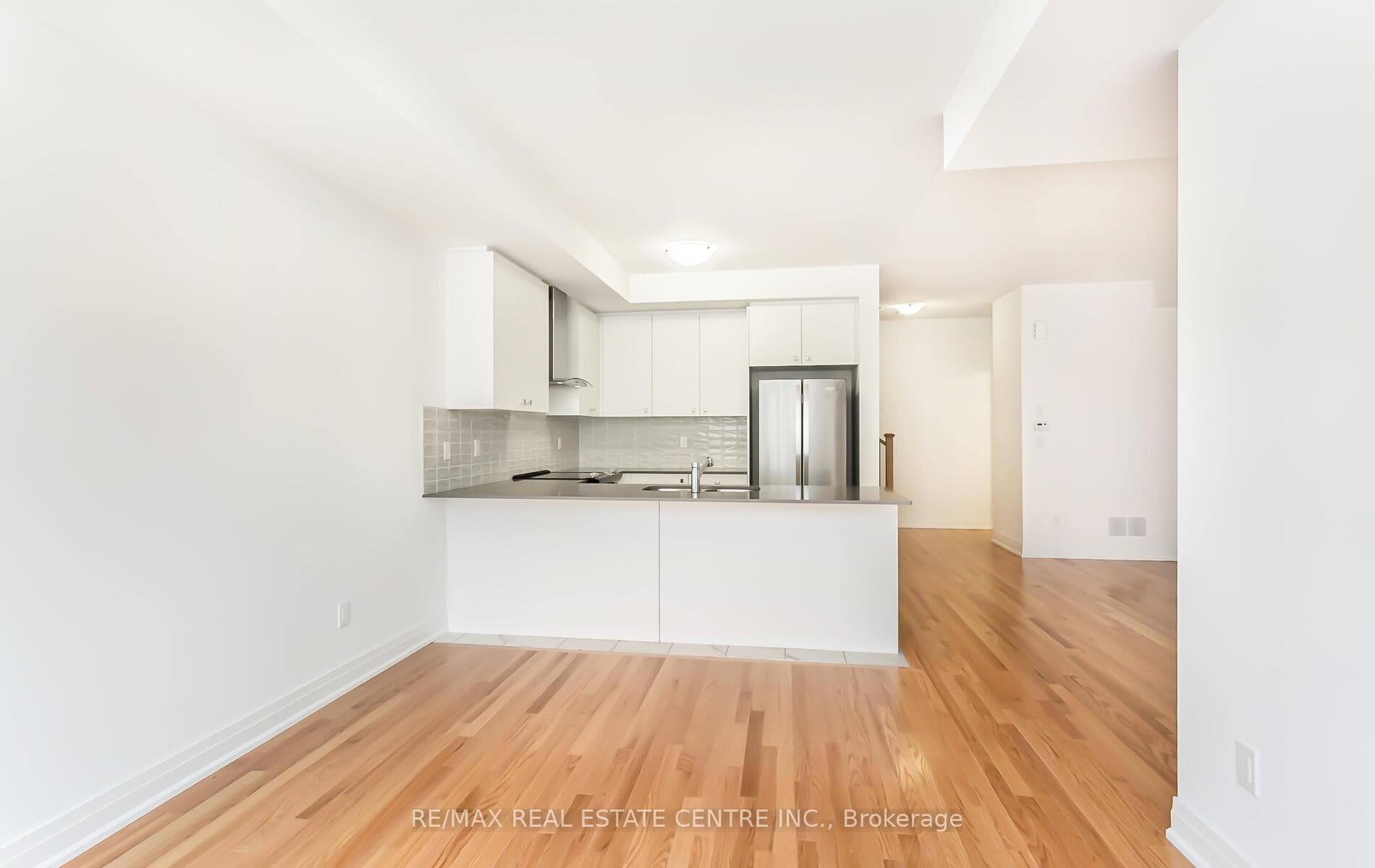 9 Waterside Way photo 16