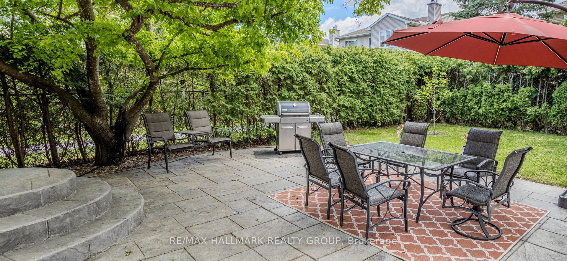 1808 Robinwood Place photo 31
