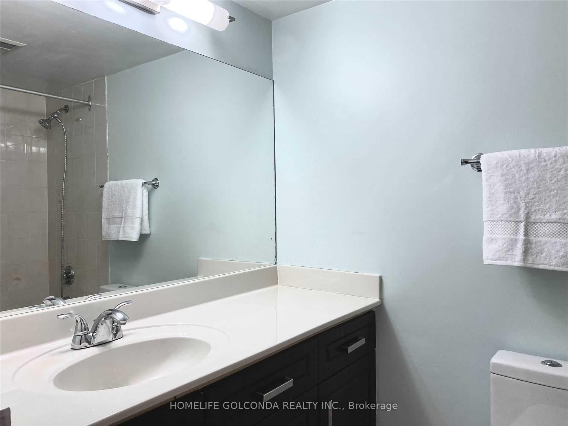 10 Kenneth Avenue Unit 312 photo 15