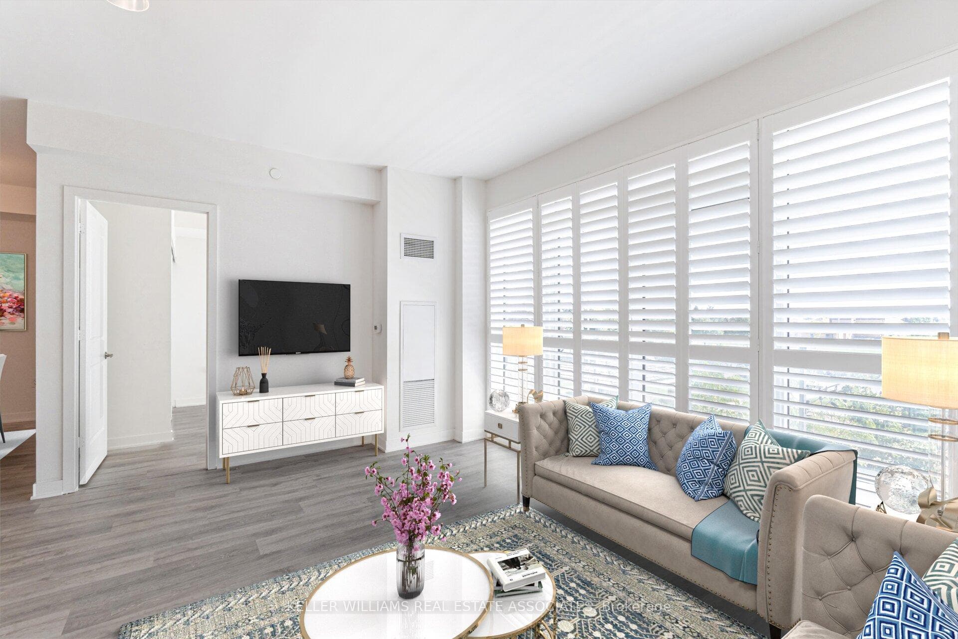 4677 GLEN ERIN Drive Unit 207 photo 11