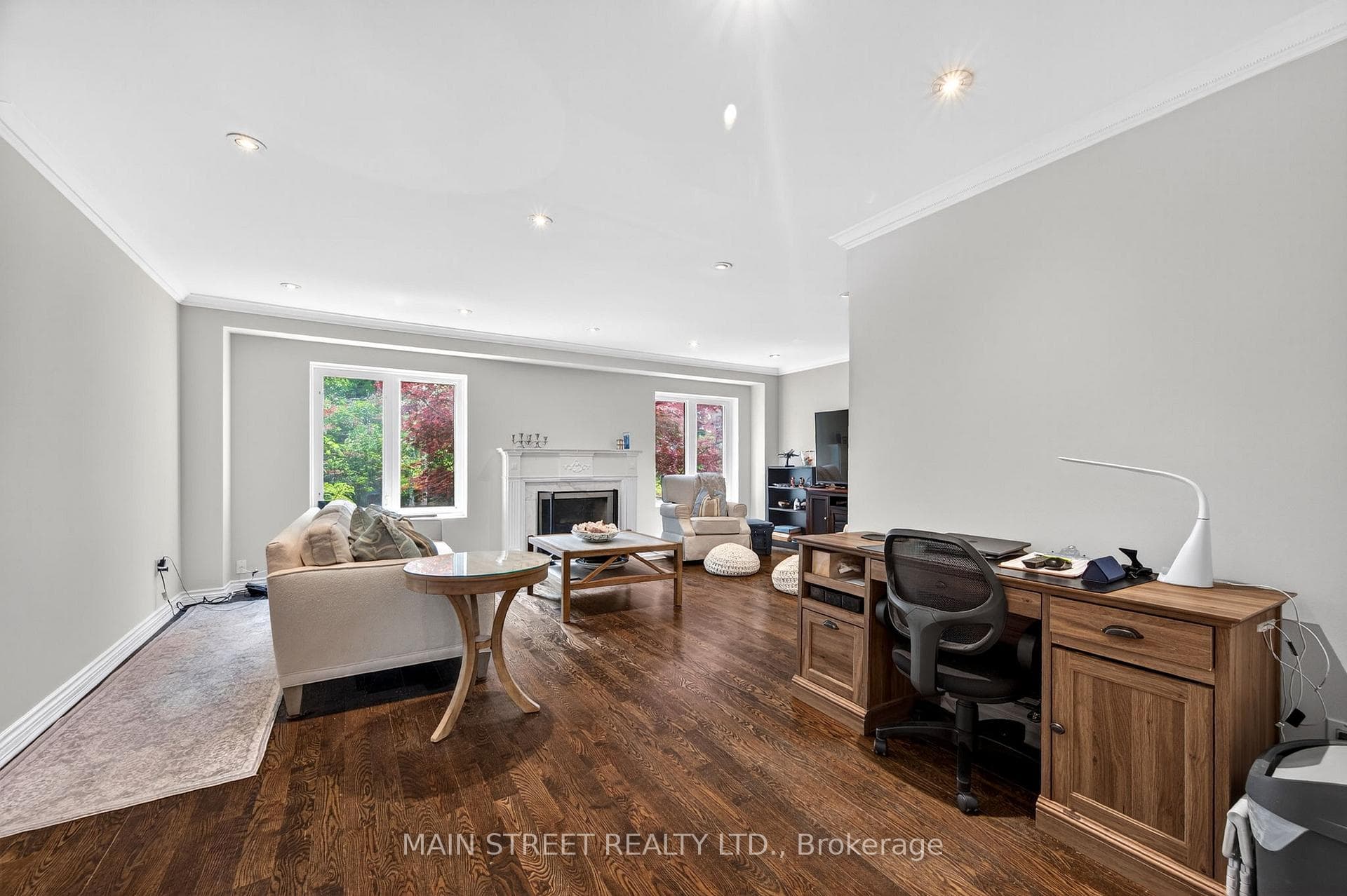 737 Merton Street photo 15