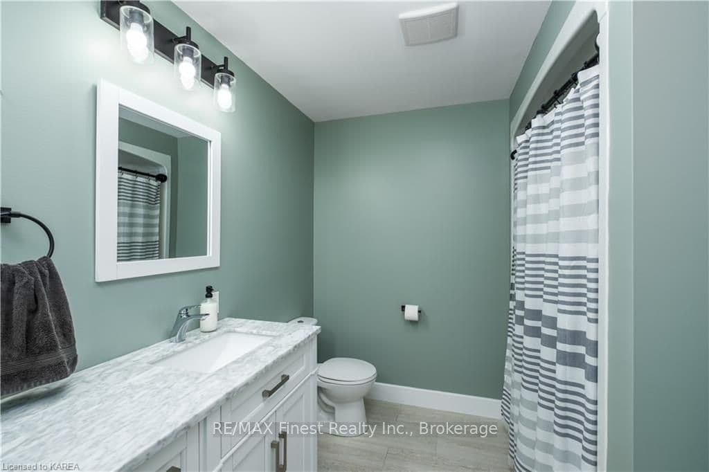 2255 MCINTYRE Road photo 29