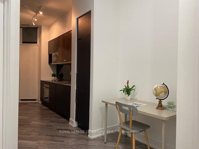 99 The Donway N/A Unit 105 photo 15