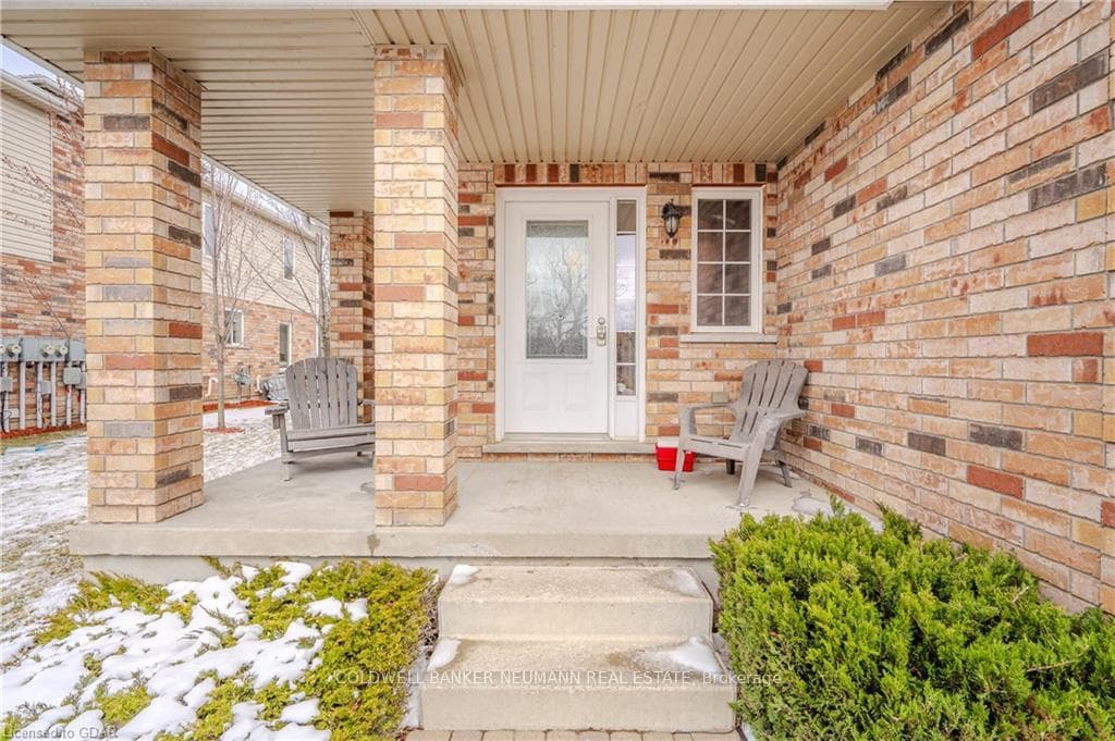 365 Watson Parkway Unit 7 photo 2