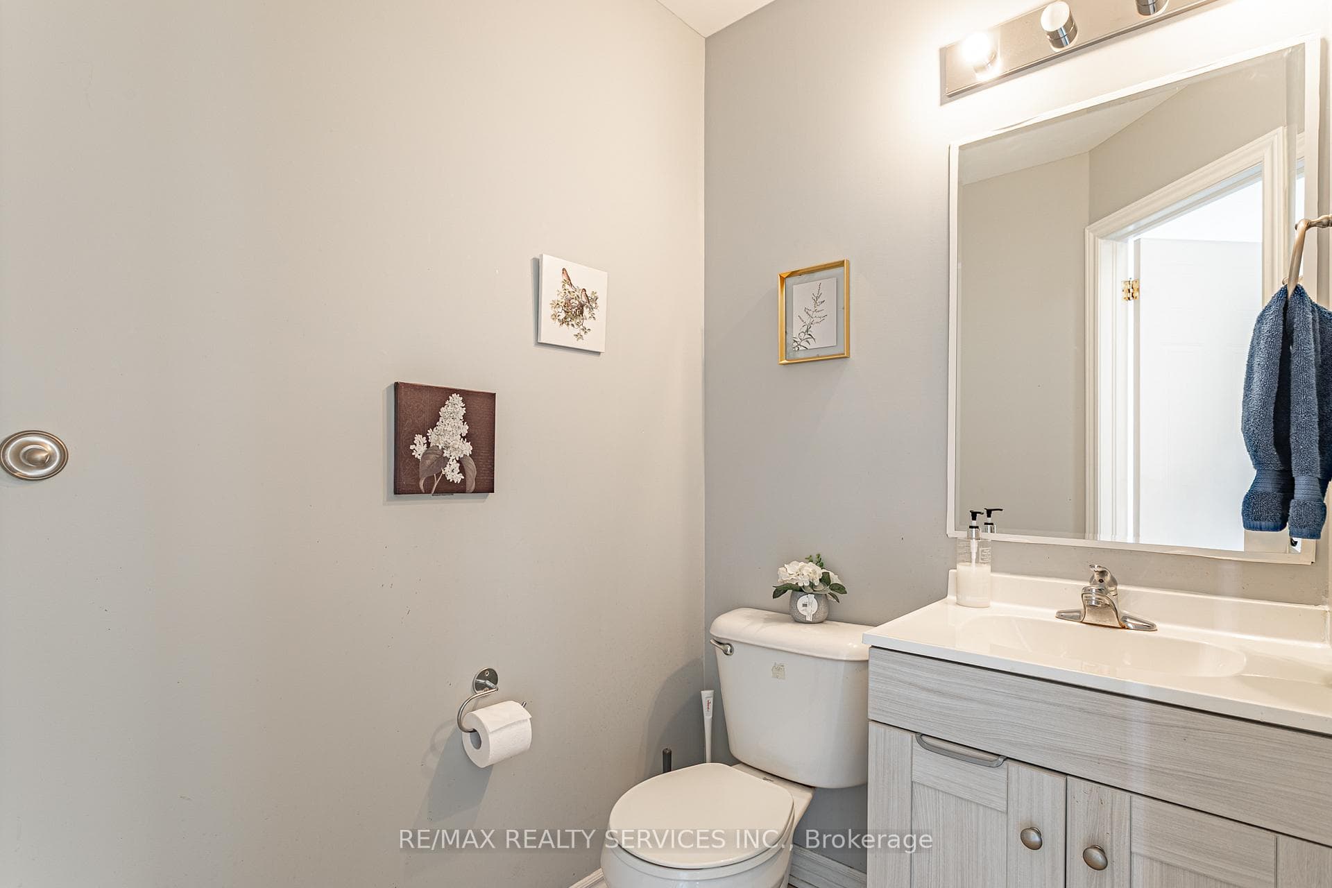 829 Oakcrossing Road photo 22