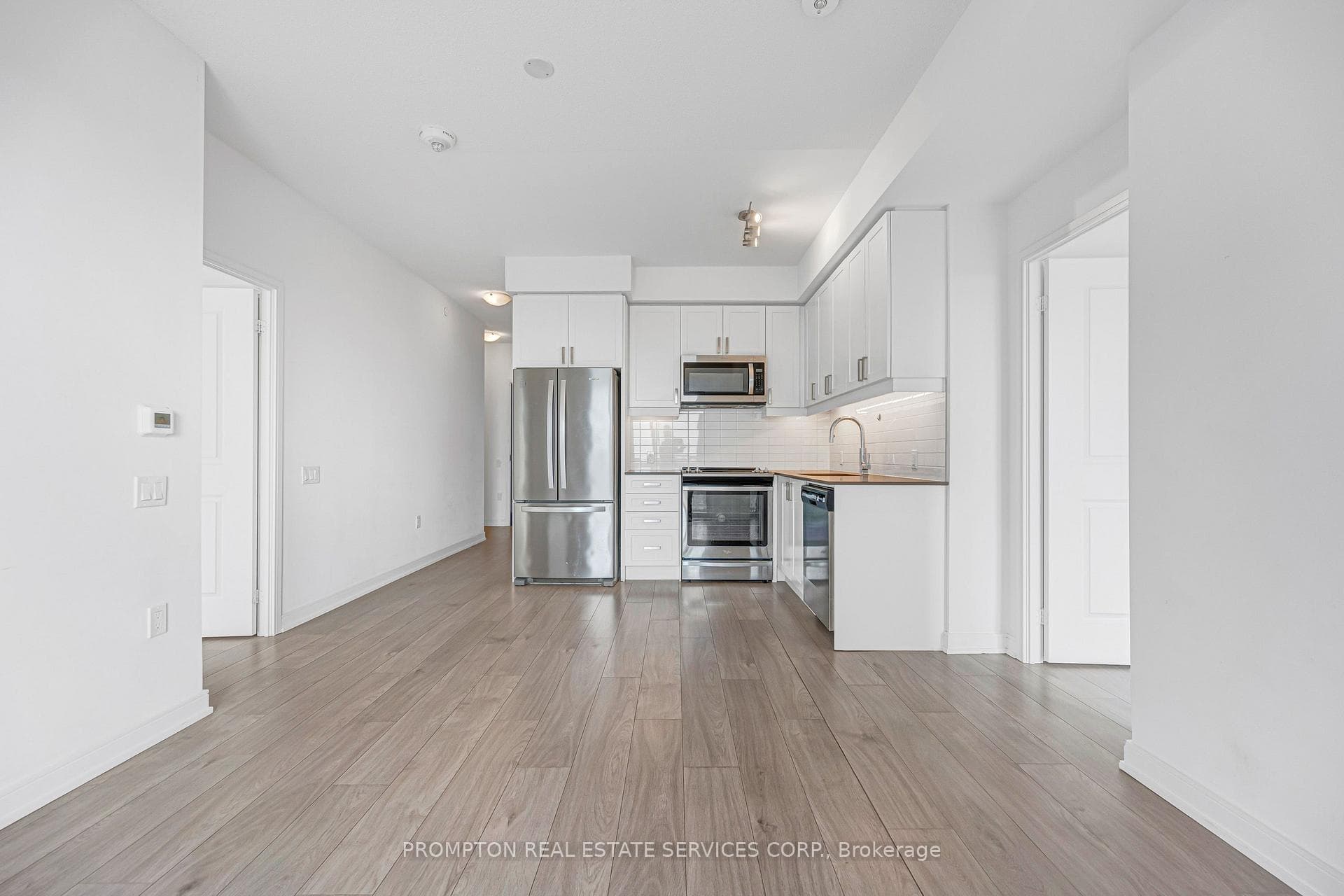 8 Nahani Way Unit 3320 photo 36