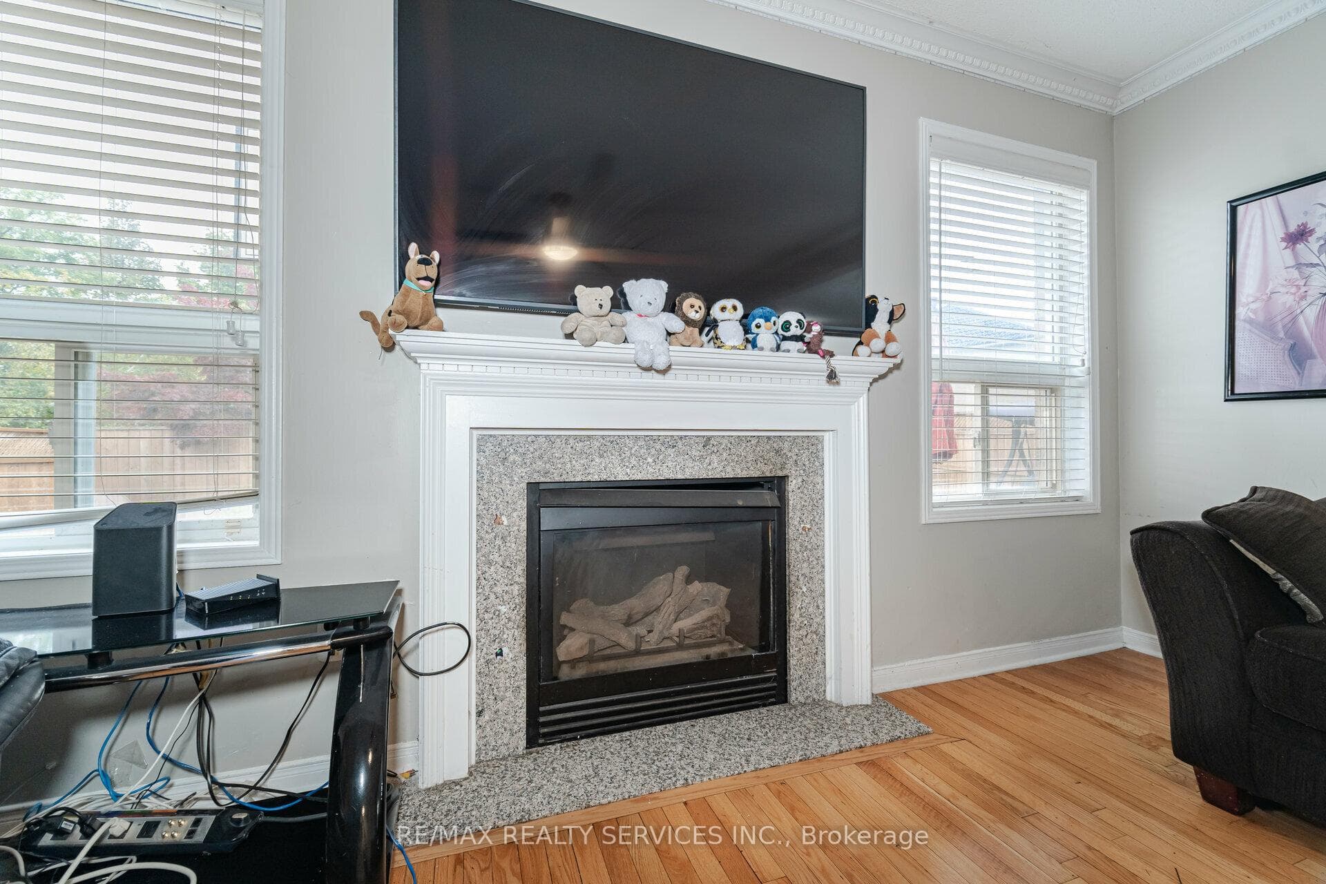 58 Edenbrook Hill Drive photo 17