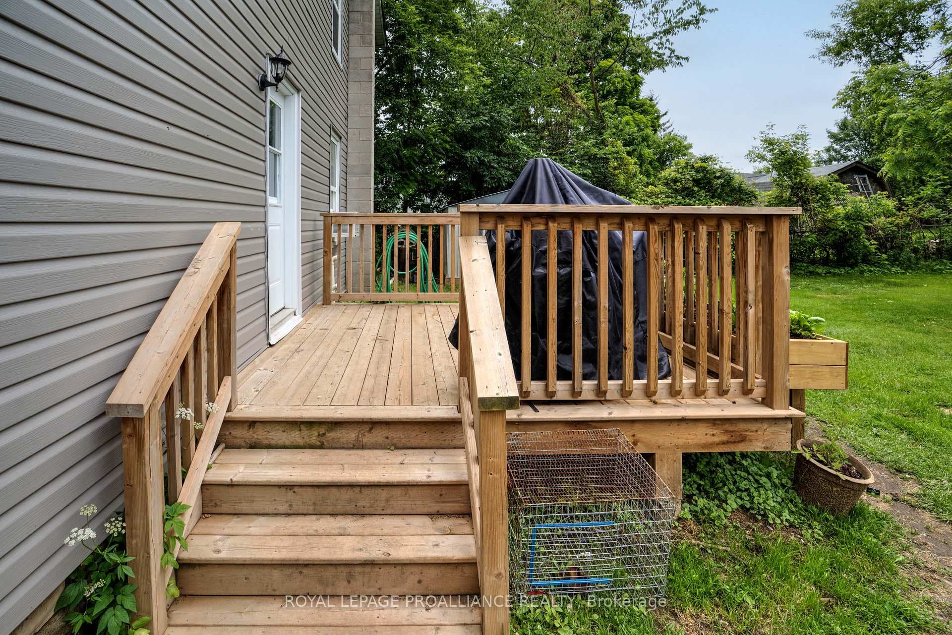 60 Concession Street photo 36