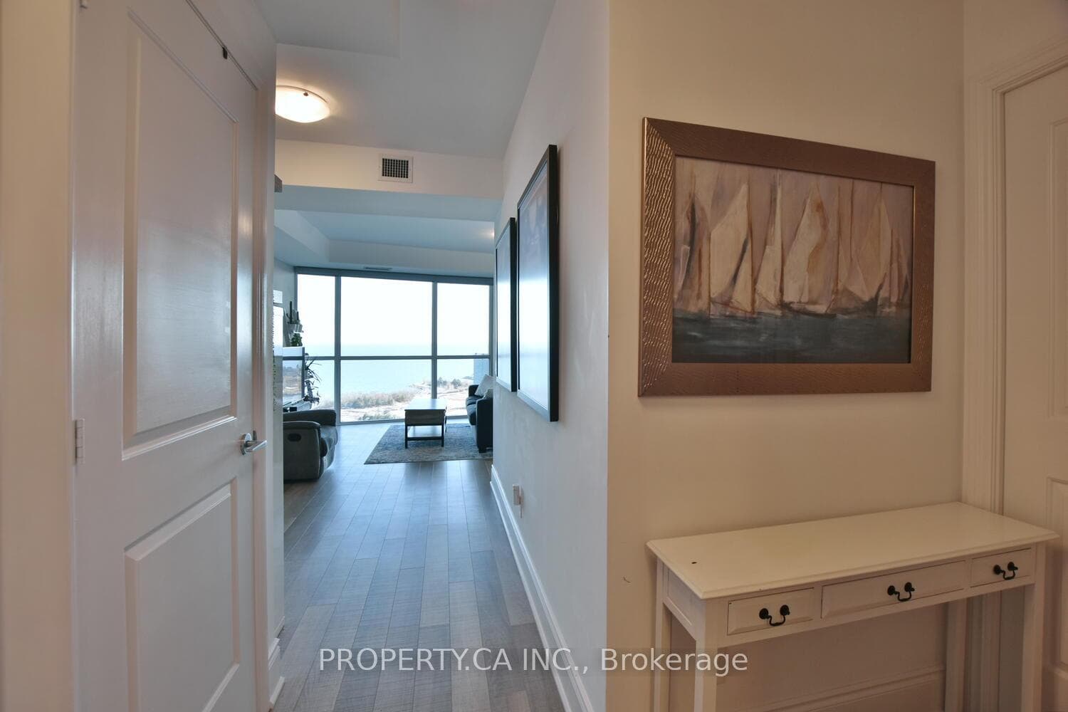 80 Marine Parade Drive Unit 2104 photo 4