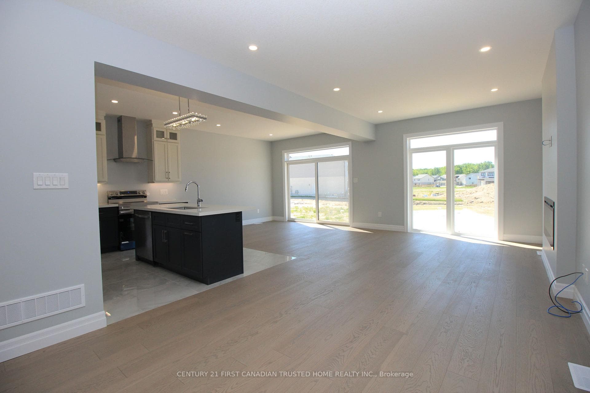 1069 KARENANA Road Unit UPPER photo 8