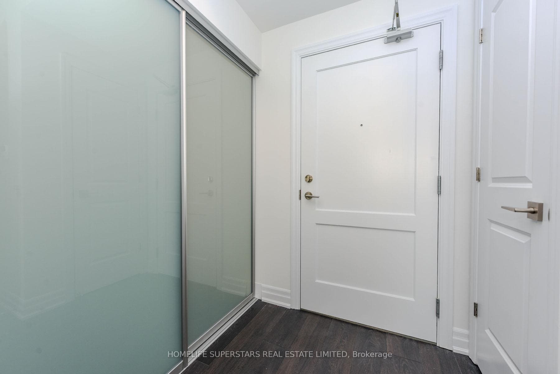 30 Elm Drive Unit 2905 photo 5