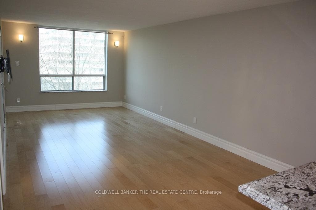 95 Prince Arthur Avenue Unit 517 photo 8