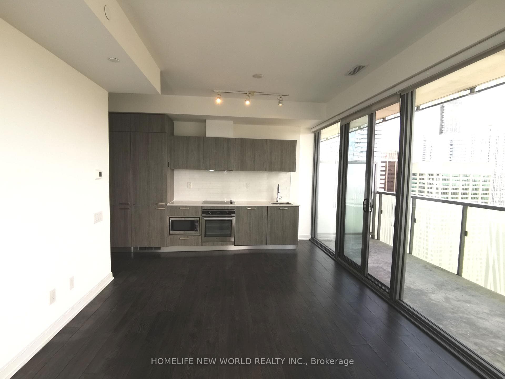50 Charles Street Unit 4011 photo 7