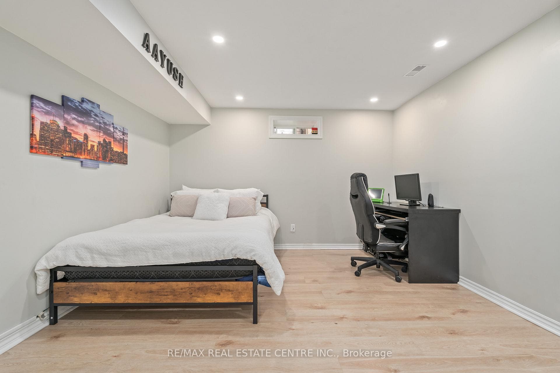 14 Arborglen Drive photo 33