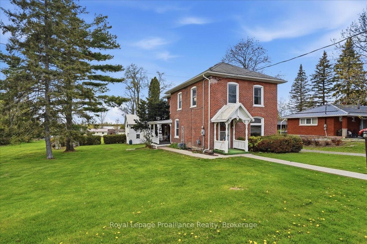 184 Edward Street photo 3