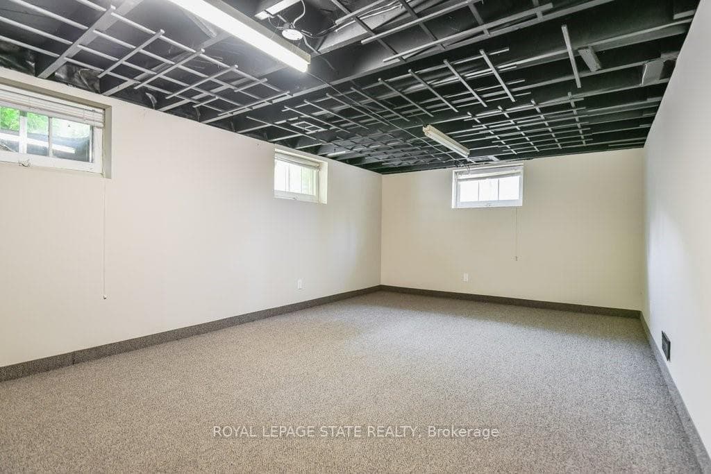 52 Orchard Drive photo 30