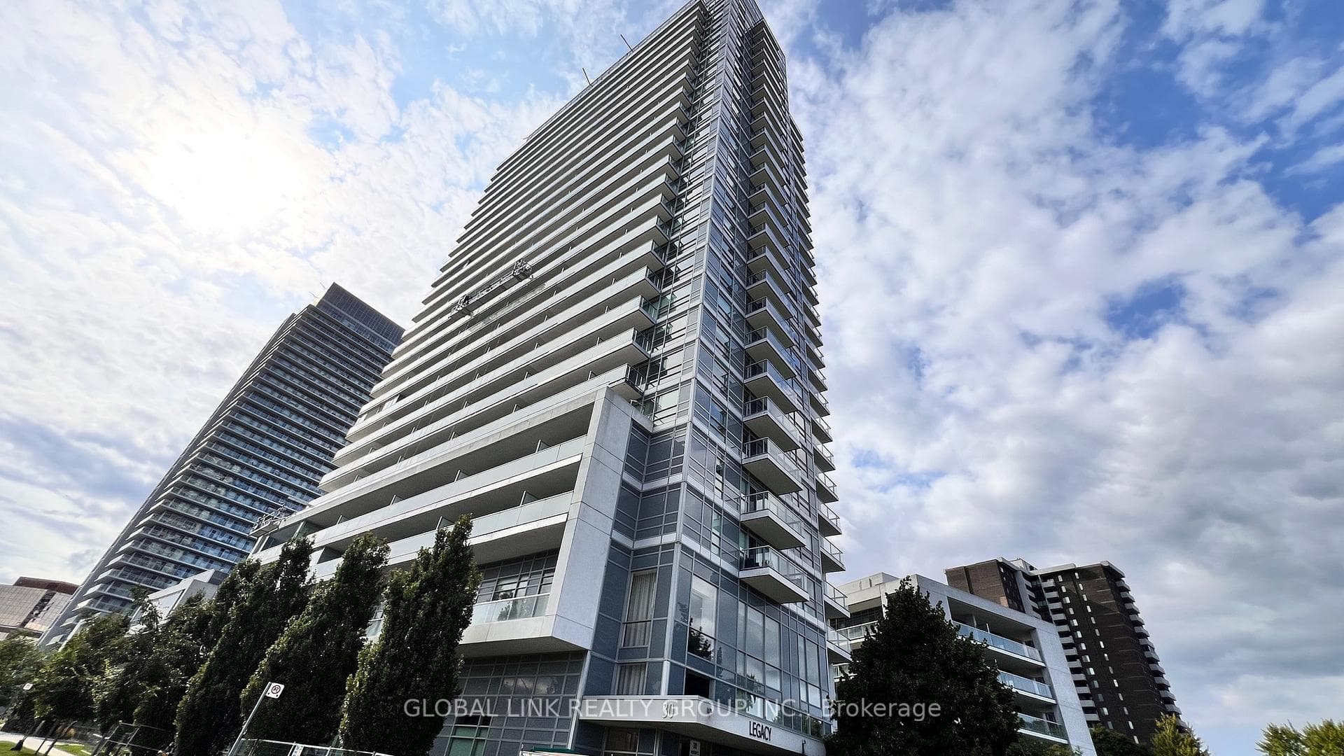30 herons hill Way Unit 1104 photo 1