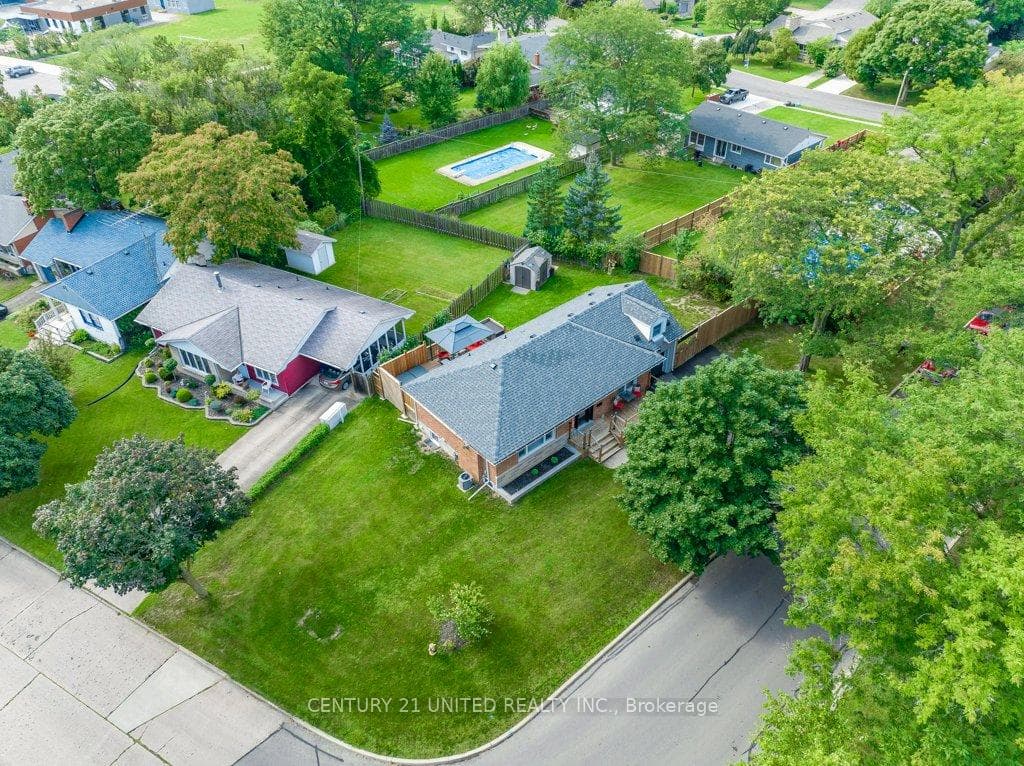 28 Masterson Drive photo 36
