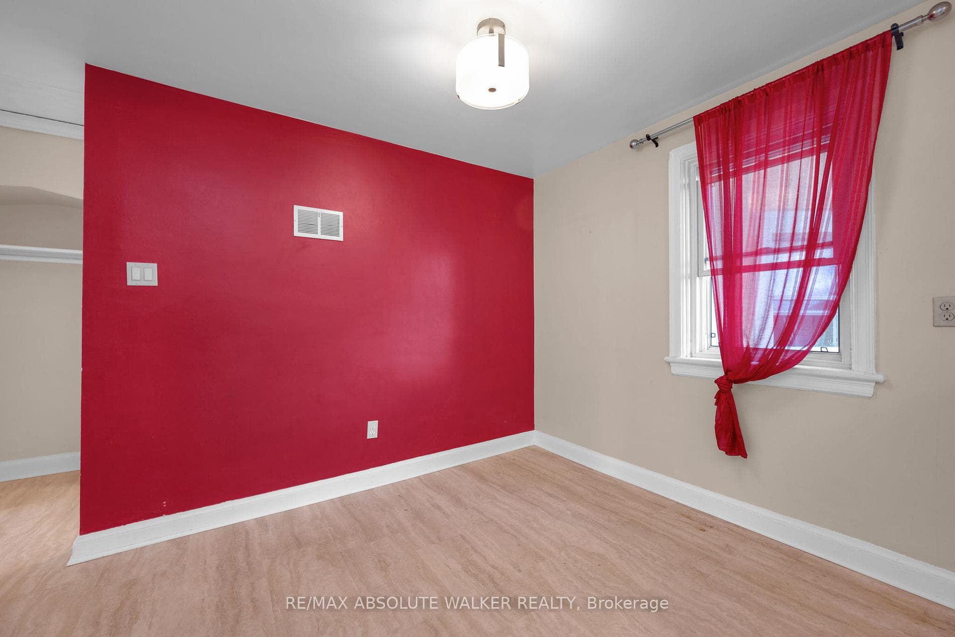 131 Dagmar Avenue Unit 3 photo 18