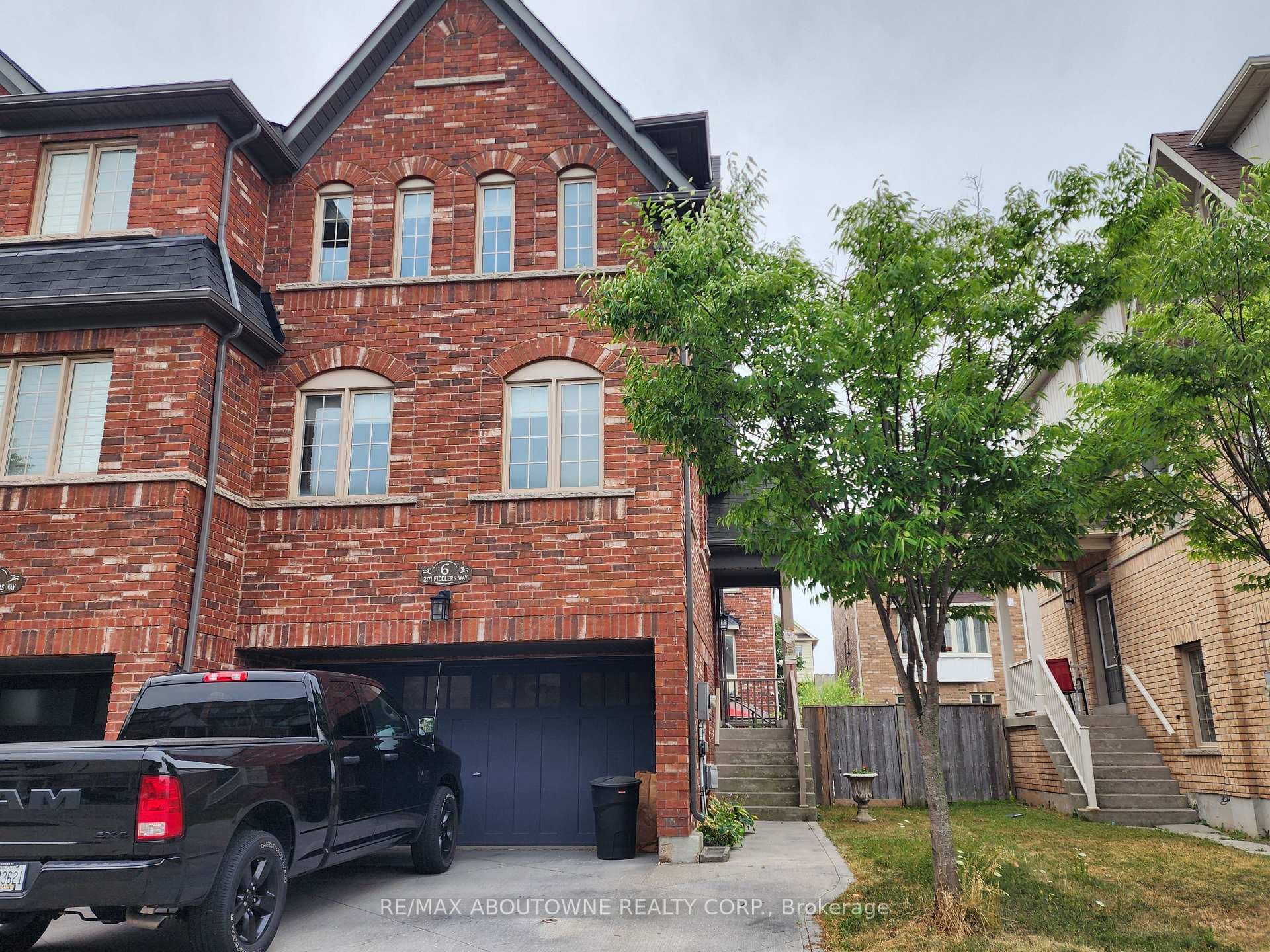 2171 Fiddlers Way Unit #6 photo 1
