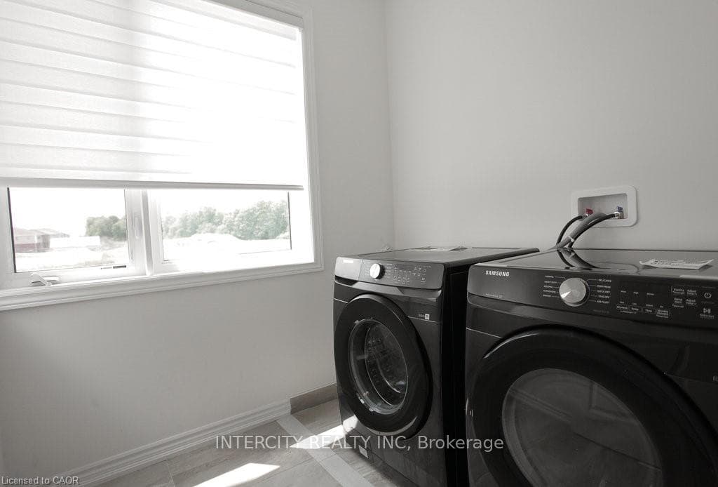 110 DURHAM AVENUE Avenue photo 20
