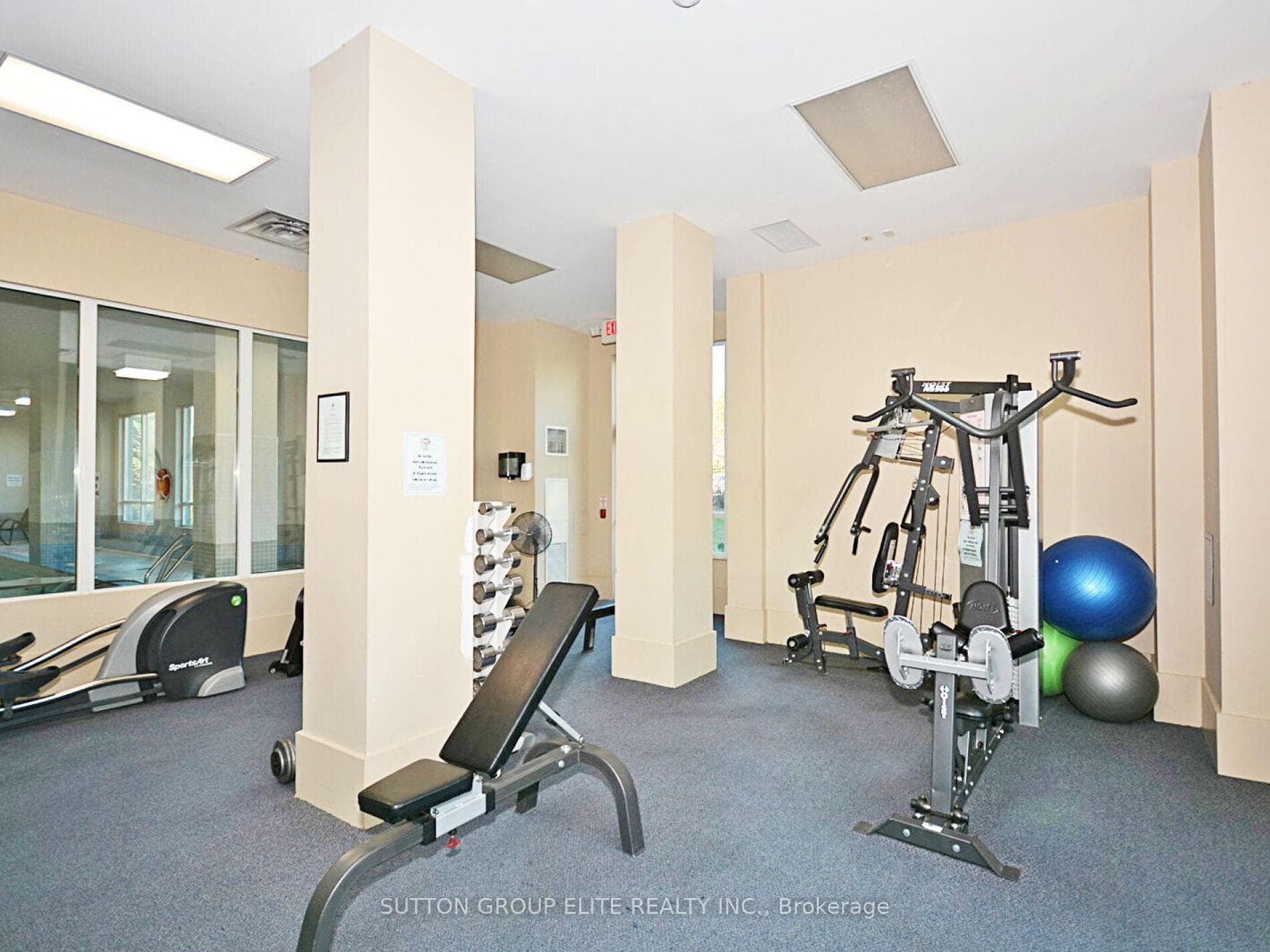 1359 Rathburn Road Unit 609 photo 27