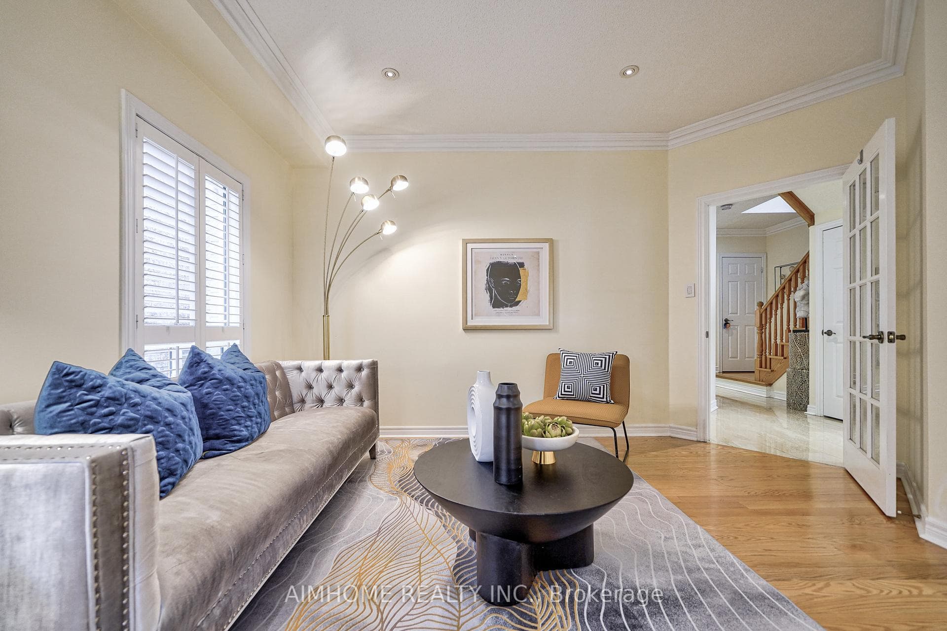 51 Lucien Street photo 19