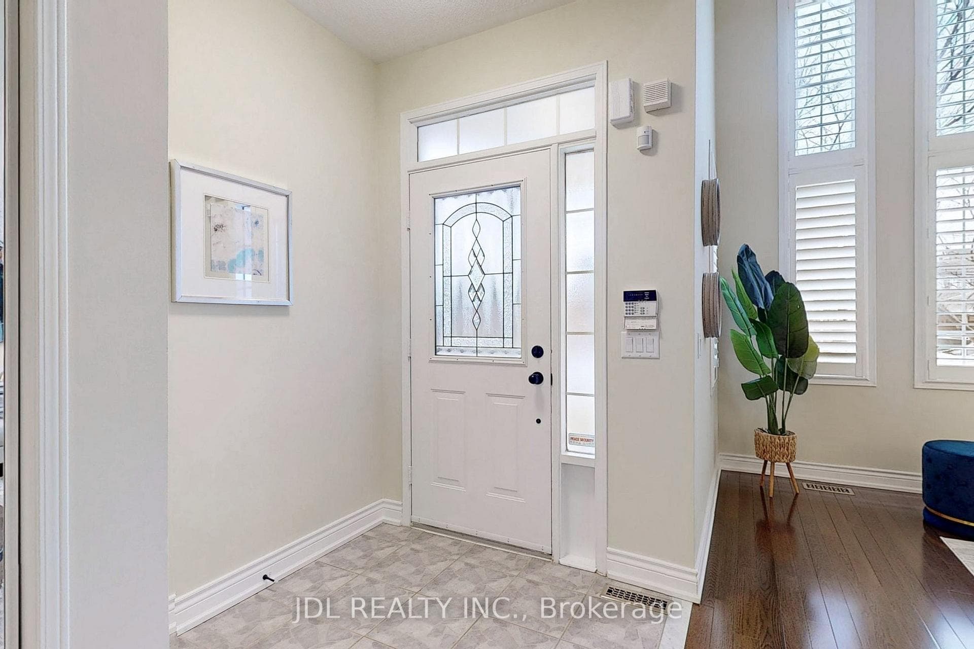 89 Emery Hill Boulevard photo 3