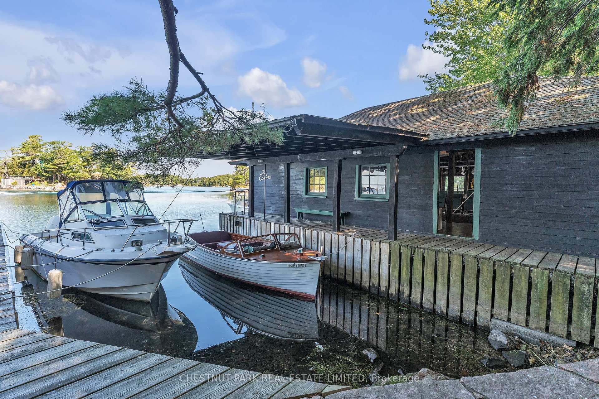 36 BOSTWICK Island photo 33