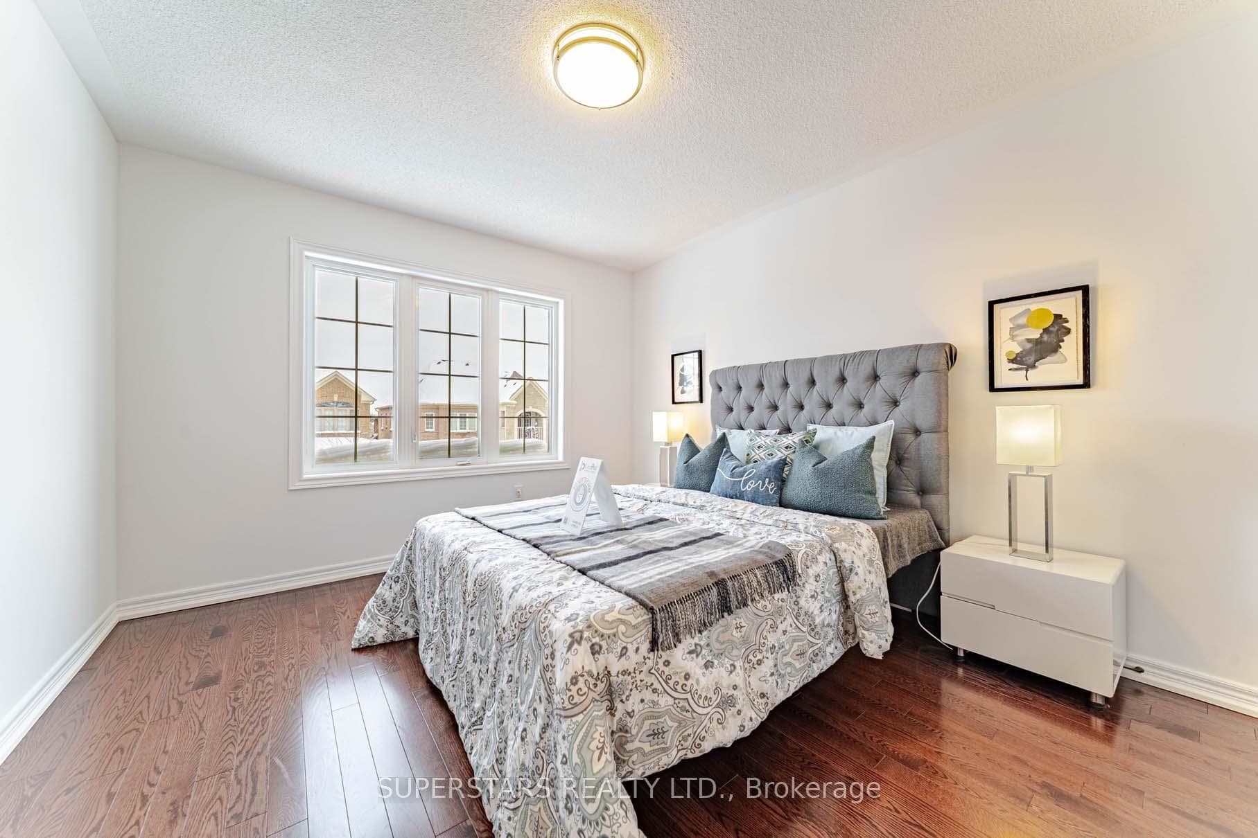 43 Stoney Creek Drive photo 24