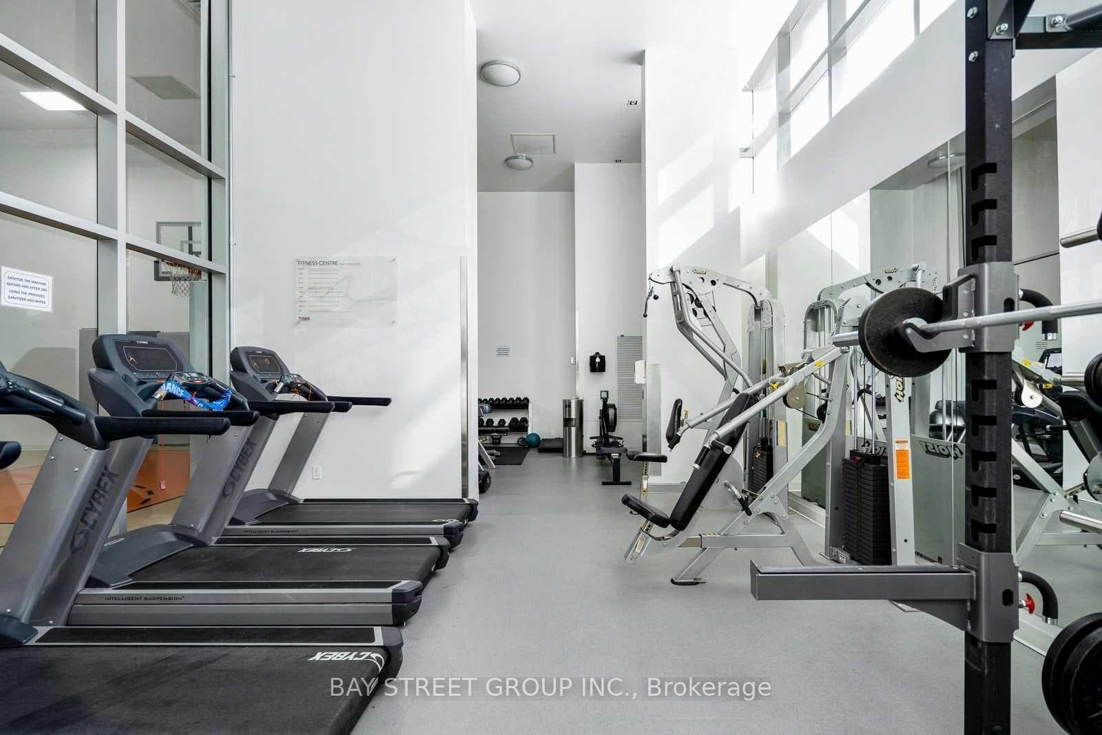 15 Fort York Boulevard Unit 503 photo 31