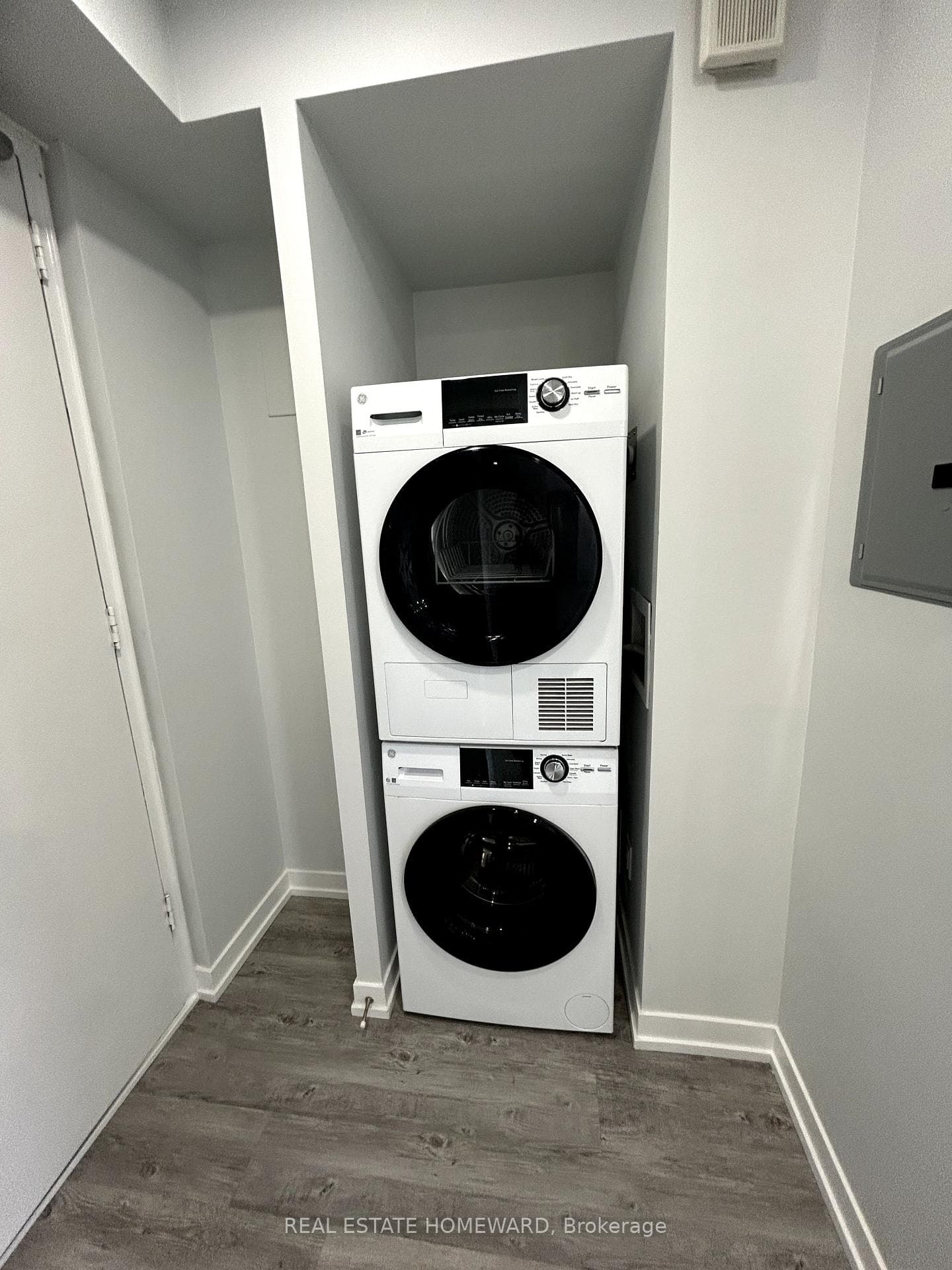 15 Walmer Road Unit 508 photo 13