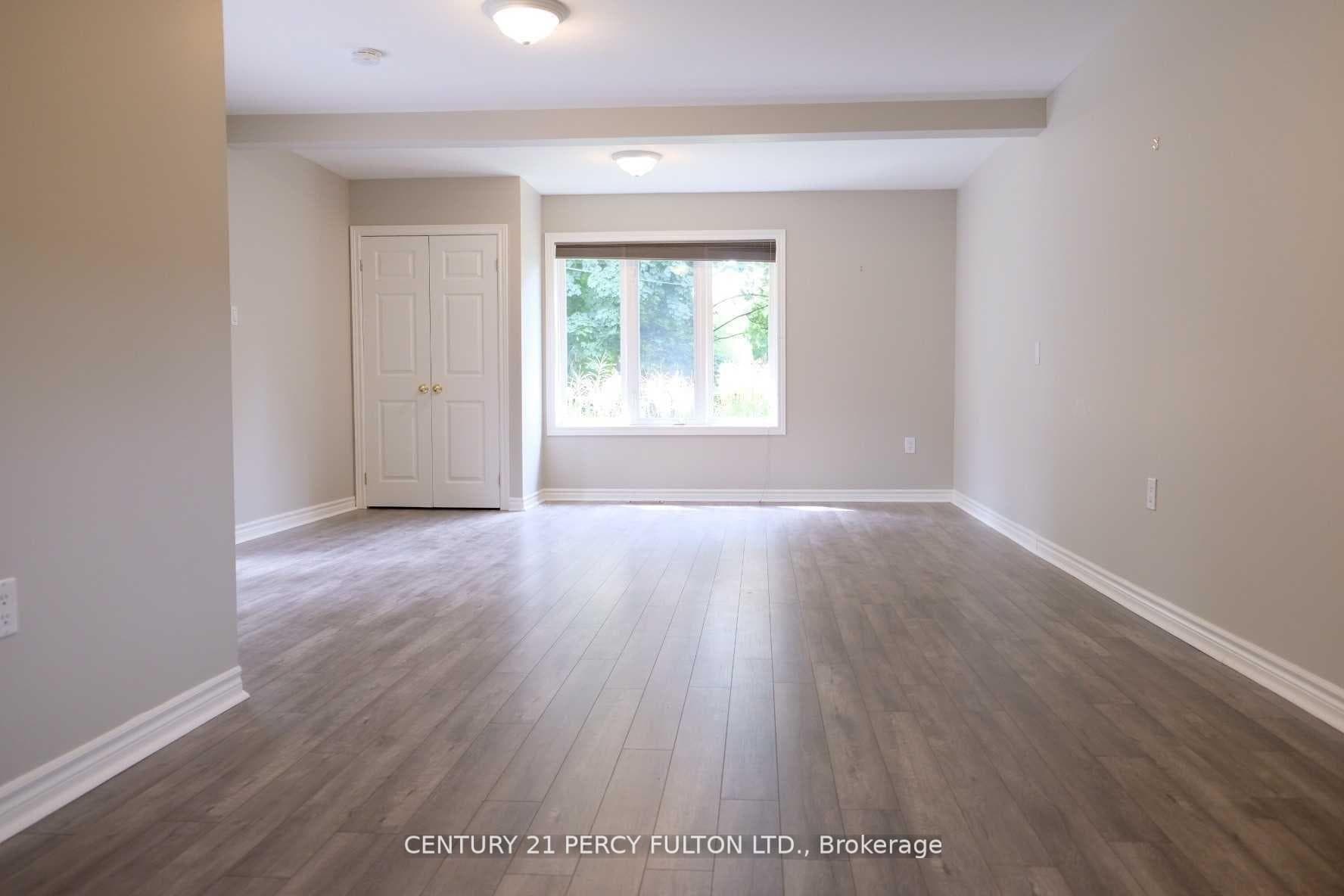 360 Stanfield Drive photo 7
