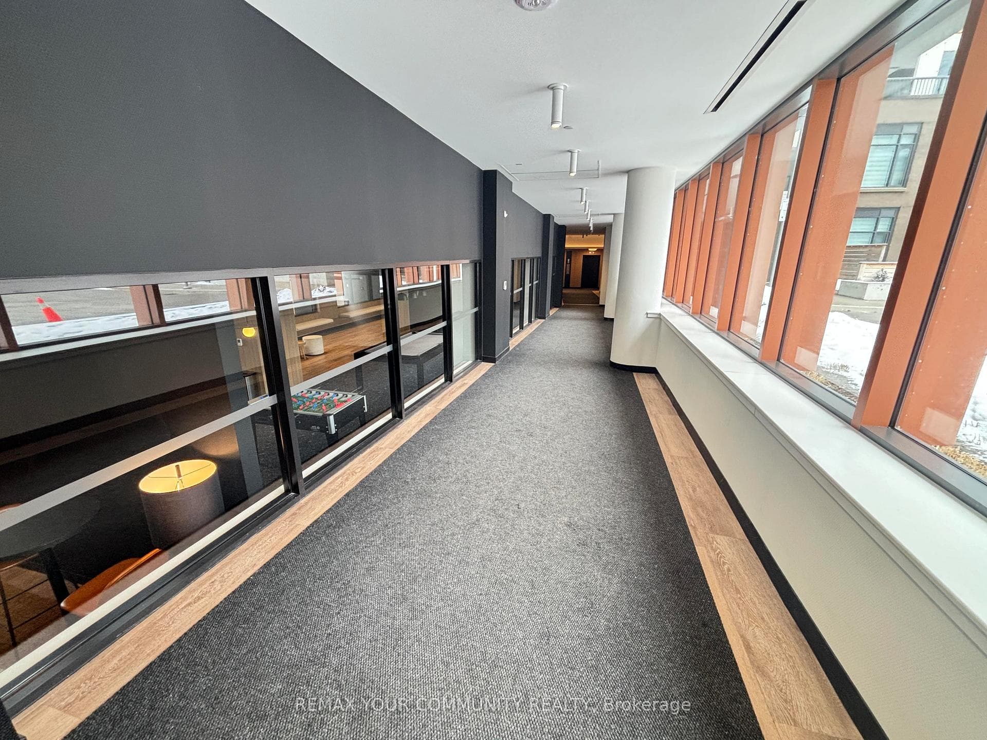 7950 BATHURST Street Unit 310 photo 18