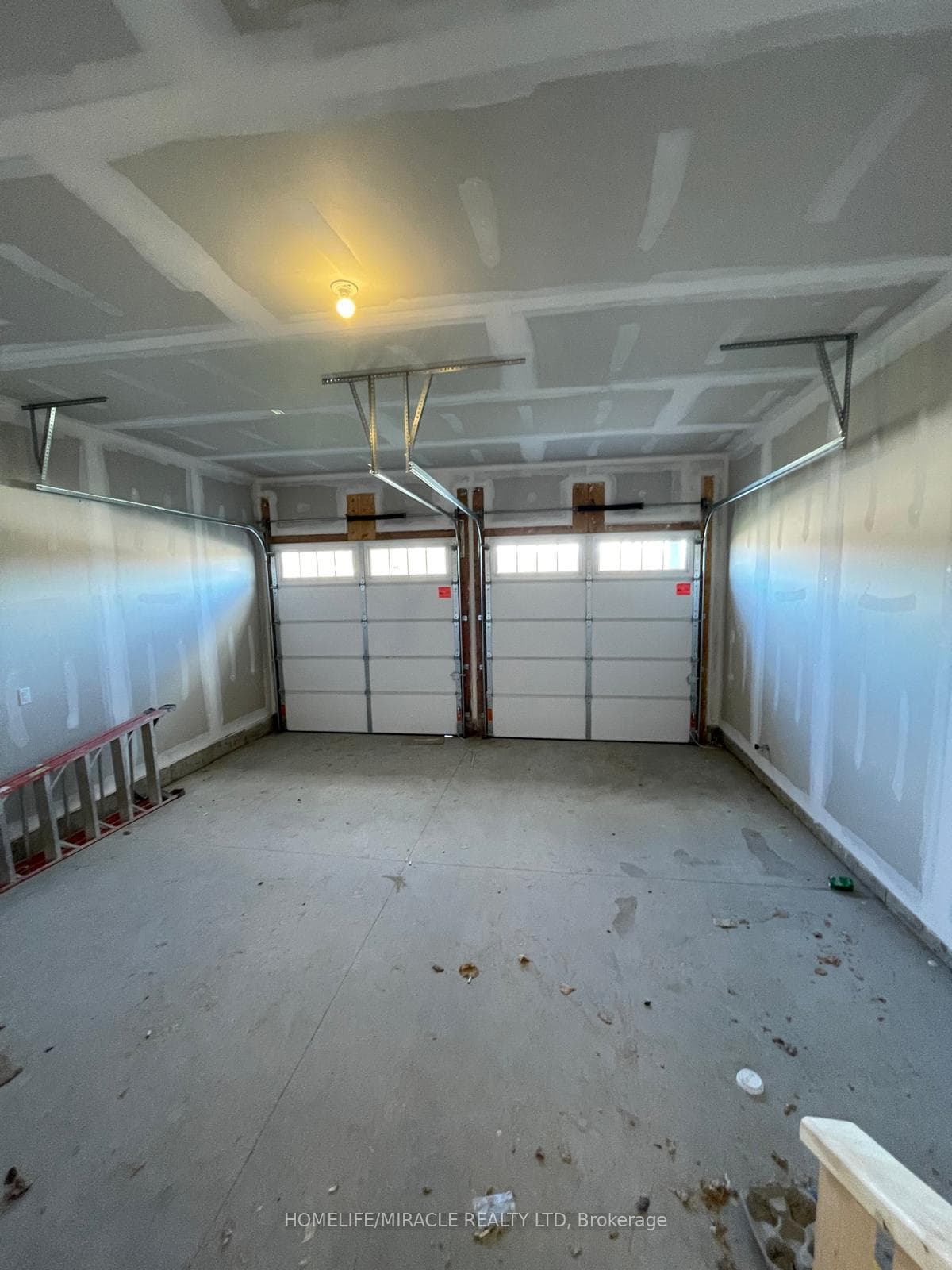 158 Country Club Drive photo 29