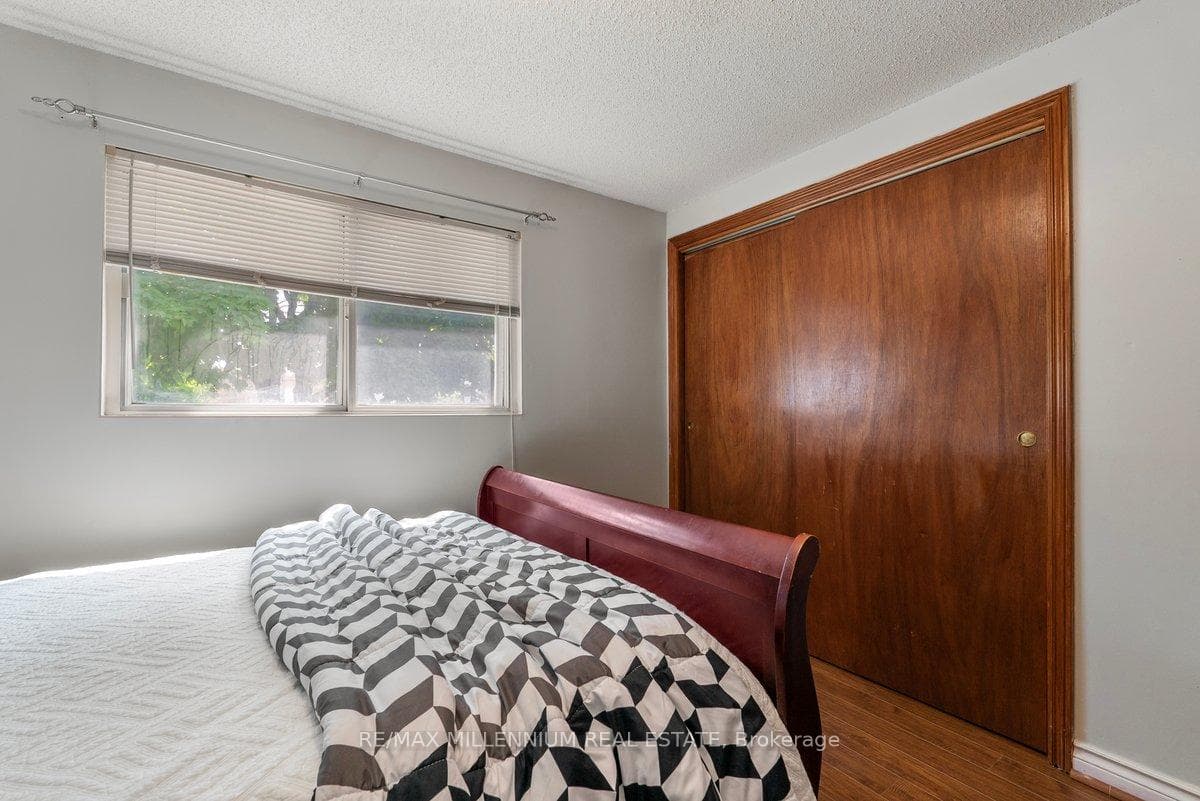 216 Morningside Avenue photo 16