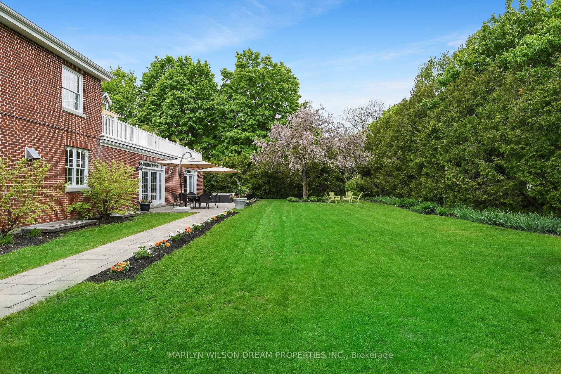 251 Thorold Road photo 4