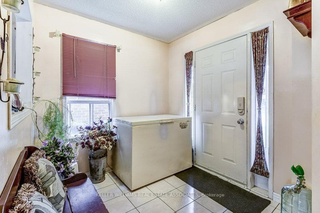 46 Muirland Crescent photo 6