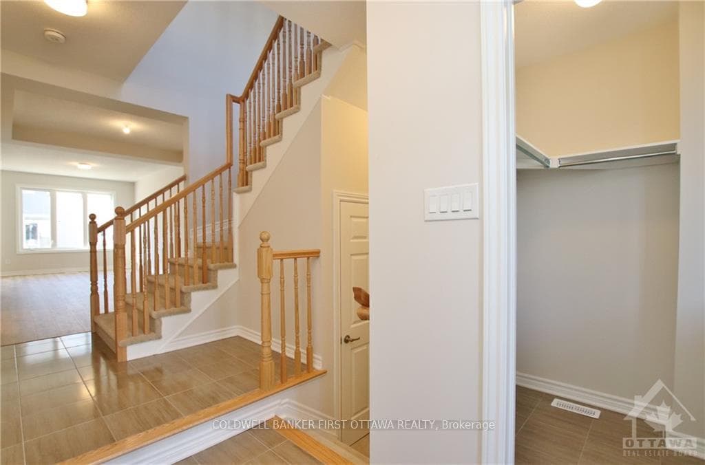 236 ATIMA Circle photo 3