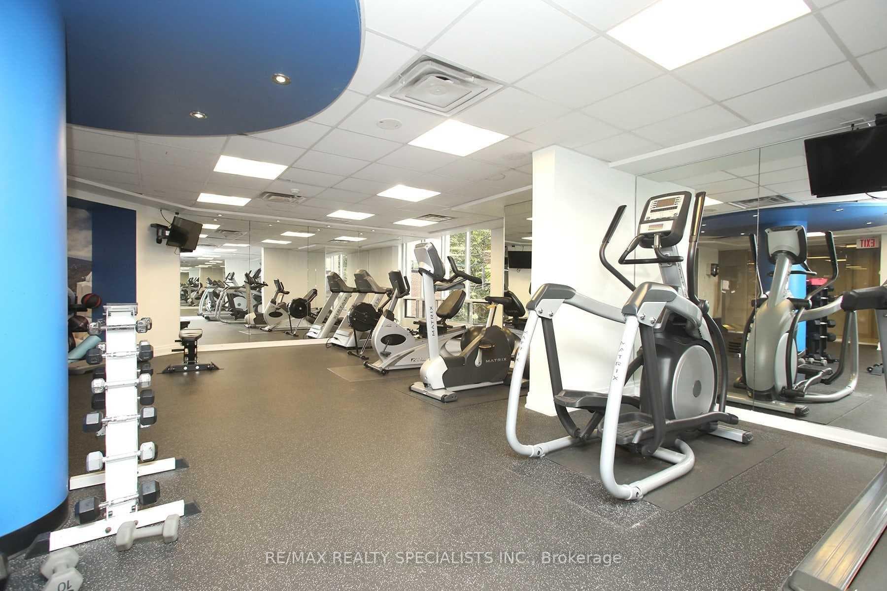 85 Bloor Street Unit 1507 photo 23
