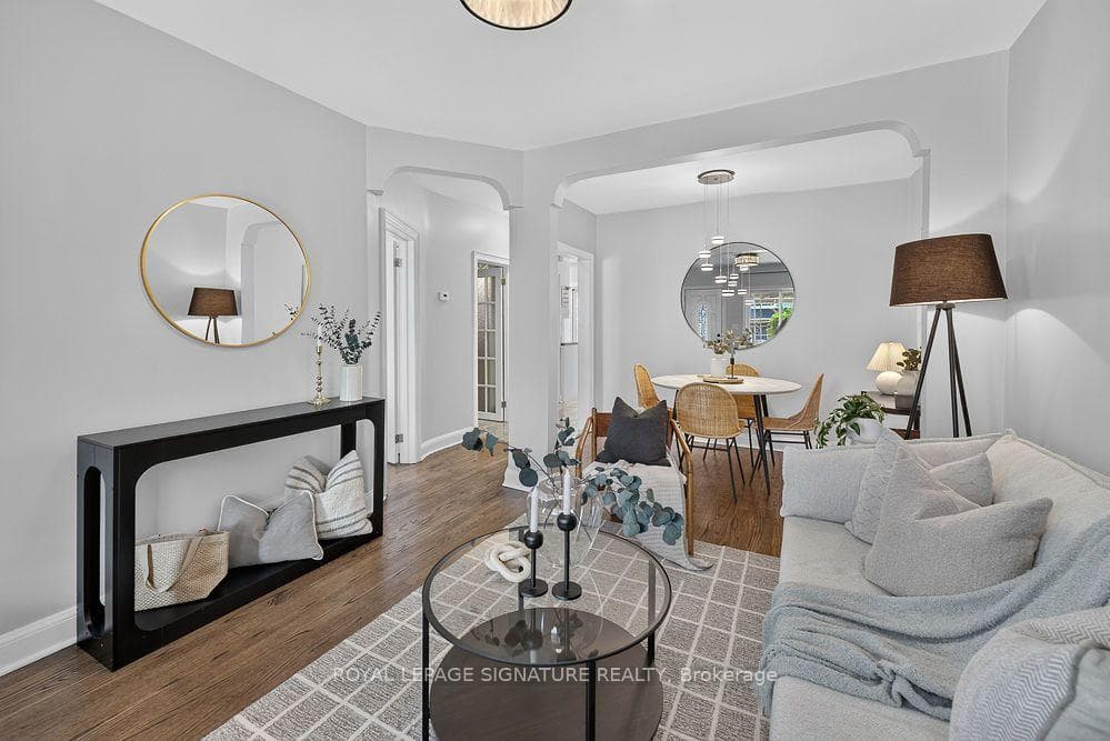 124 Eileen Avenue photo 3