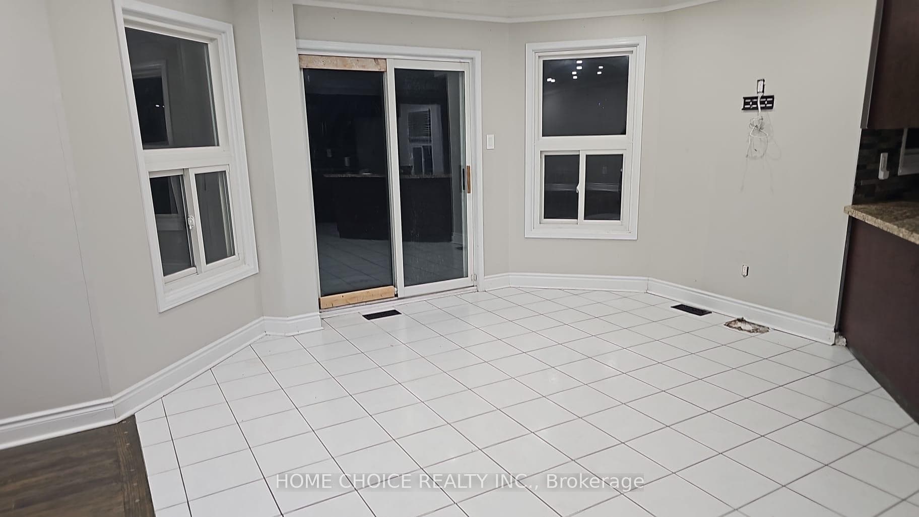 45 Livingston Drive photo 10