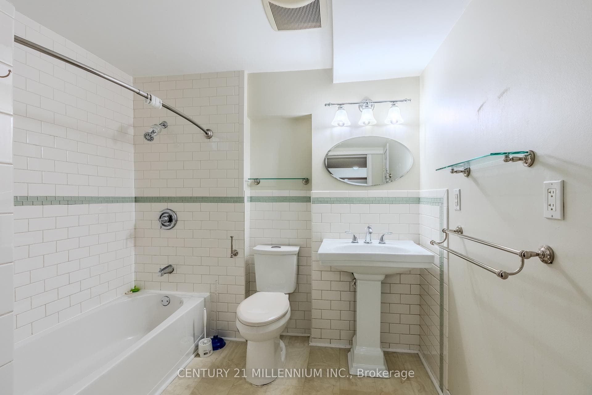 60 Ofield Road photo 29