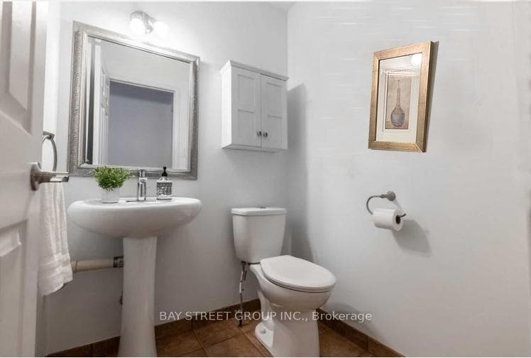 1485 Greenbriar Drive photo 7